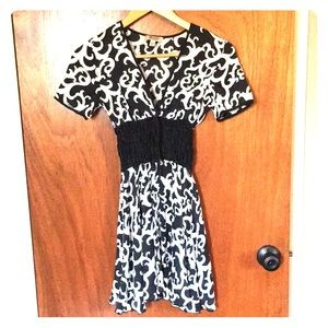 Dress (bebe brand size XS)